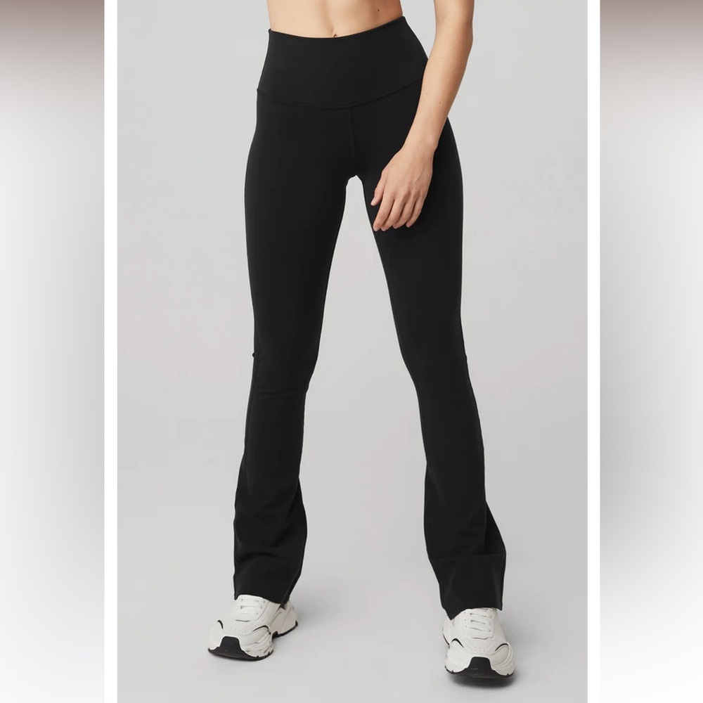 Airbrush High-Waist Bootcut Legging - Yoga Pants, Worn Once, Non Smoking Home